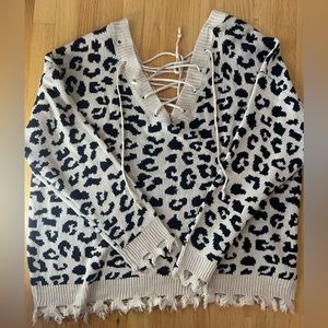 Rue 22+ oversized cheetah print sweater